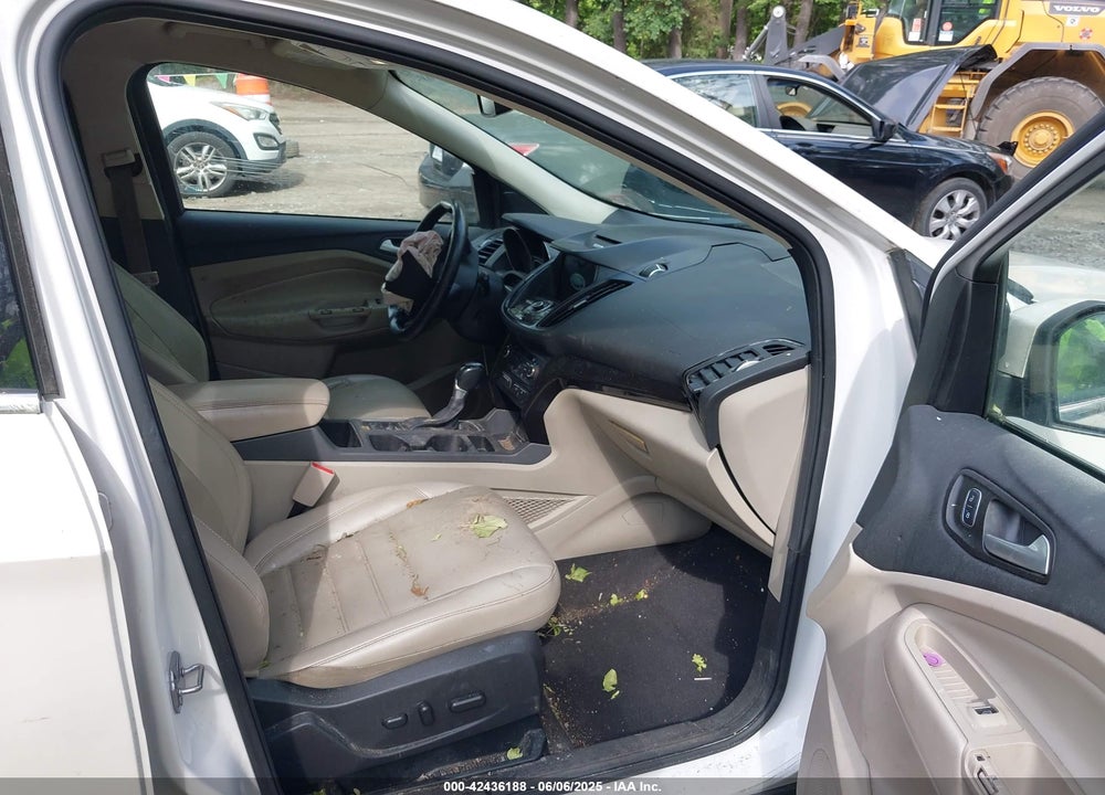2017 FORD ESCAPE TITANIUM VIN: 1FMCU0J95HUD35818
