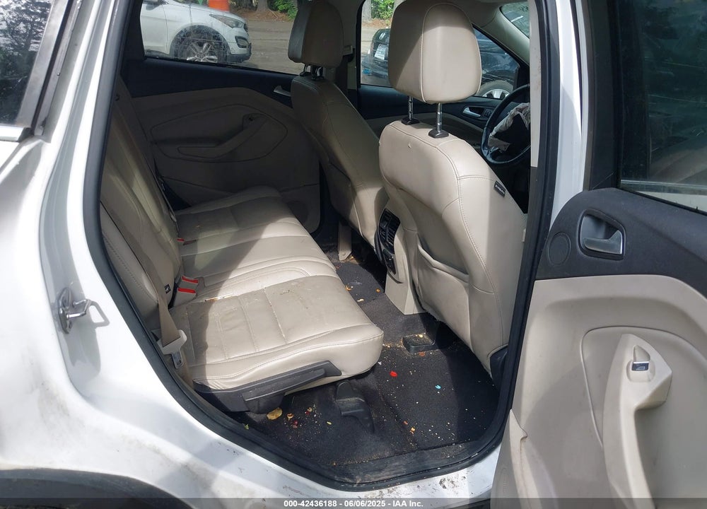 2017 FORD ESCAPE TITANIUM VIN: 1FMCU0J95HUD35818