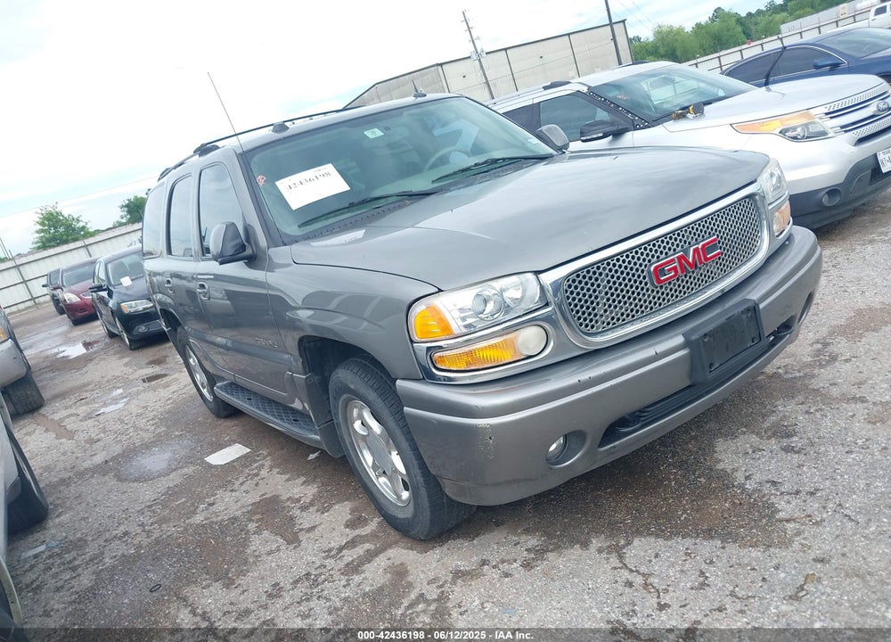 2005 GMC YUKON DENALI VIN: 1GKEK63U45J148837