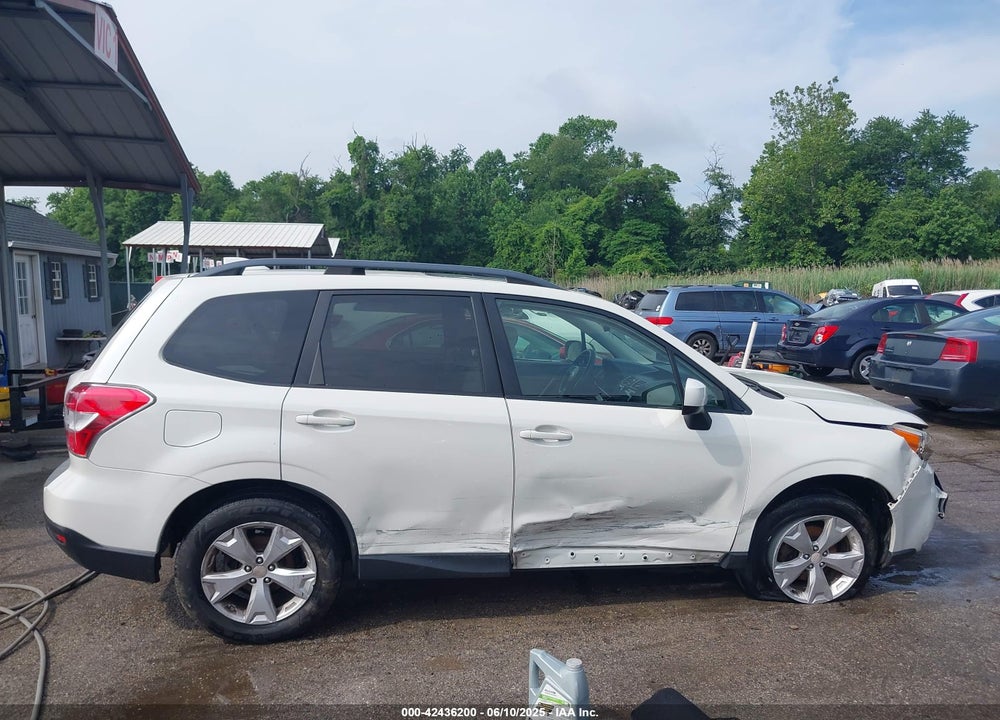 2016 SUBARU FORESTER VIN: JF2SJADC6GH539560