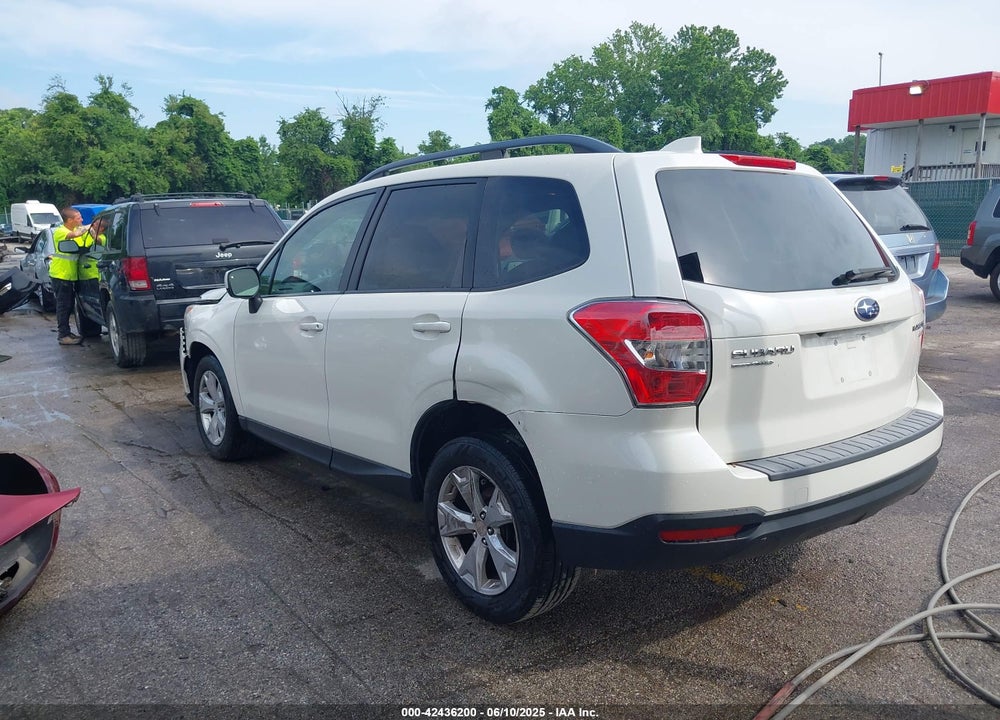 2016 SUBARU FORESTER VIN: JF2SJADC6GH539560