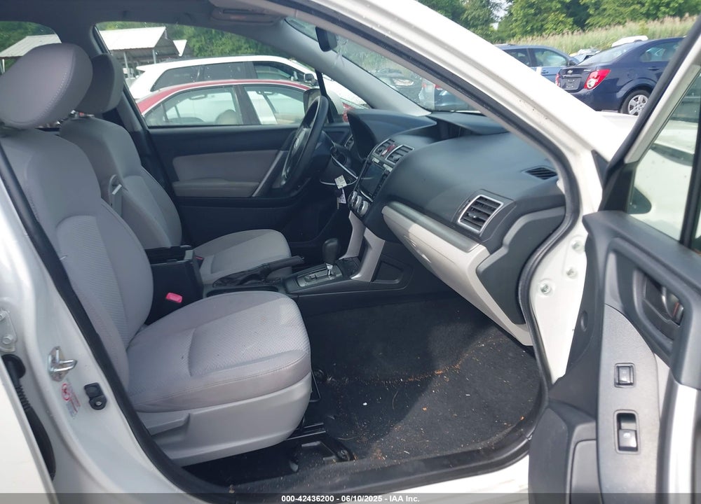 2016 SUBARU FORESTER VIN: JF2SJADC6GH539560