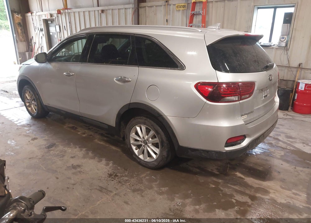 2019 KIA SORENTO VIN: 5XYPGDA30KG436922