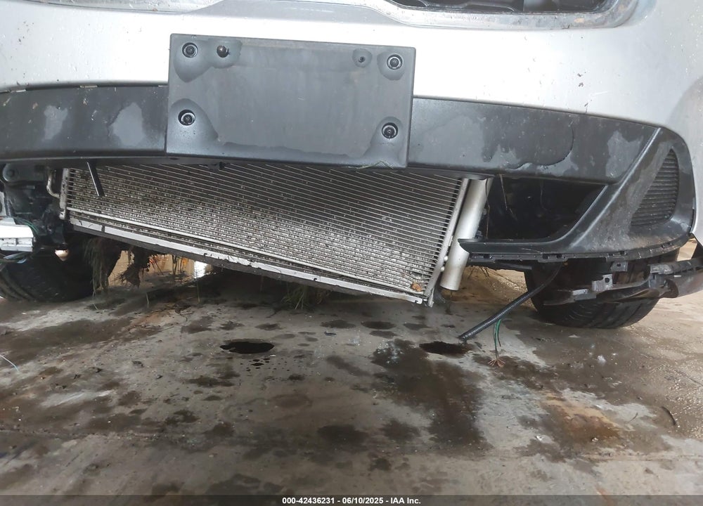 2019 KIA SORENTO VIN: 5XYPGDA30KG436922