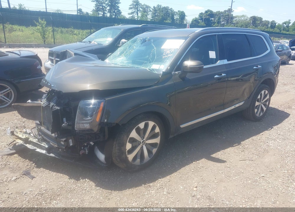 2020 KIA TELLURIDE VIN: 5XYP6DHC4LG085717
