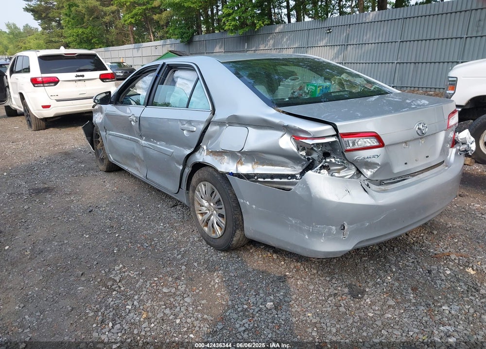 2013 TOYOTA CAMRY VIN: 4T1BF1FK7DU205590
