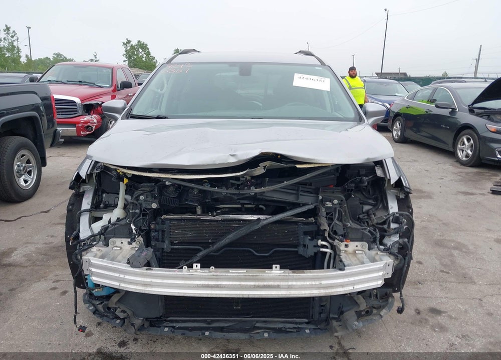 2017 CHRYSLER PACIFICA TOURING L VIN: 2C4RC1BG3HR687894
