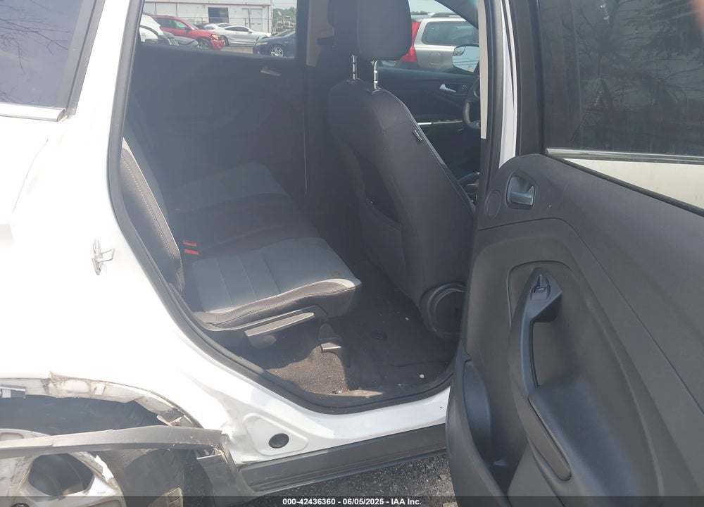 2013 FORD ESCAPE VIN: 1FMCU9GXXDUD82847