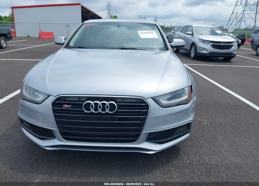 2016 AUDI A4 VIN: WAUAFAFL9GN001569