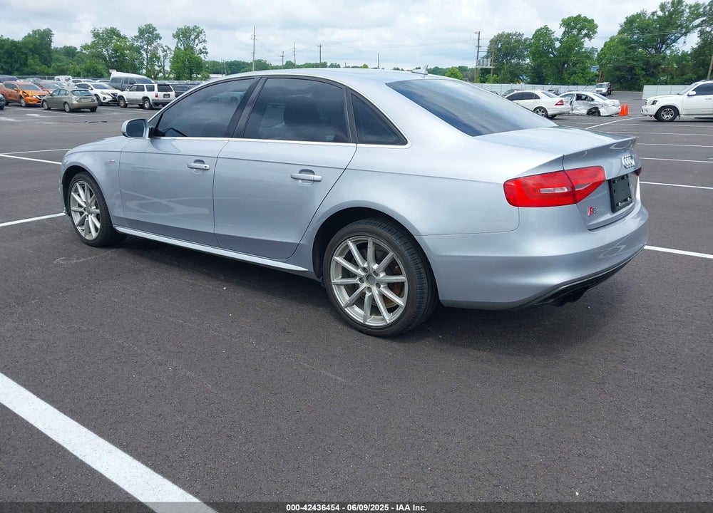 2016 AUDI A4 VIN: WAUAFAFL9GN001569