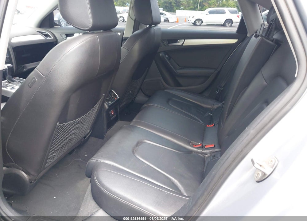 2016 AUDI A4 VIN: WAUAFAFL9GN001569