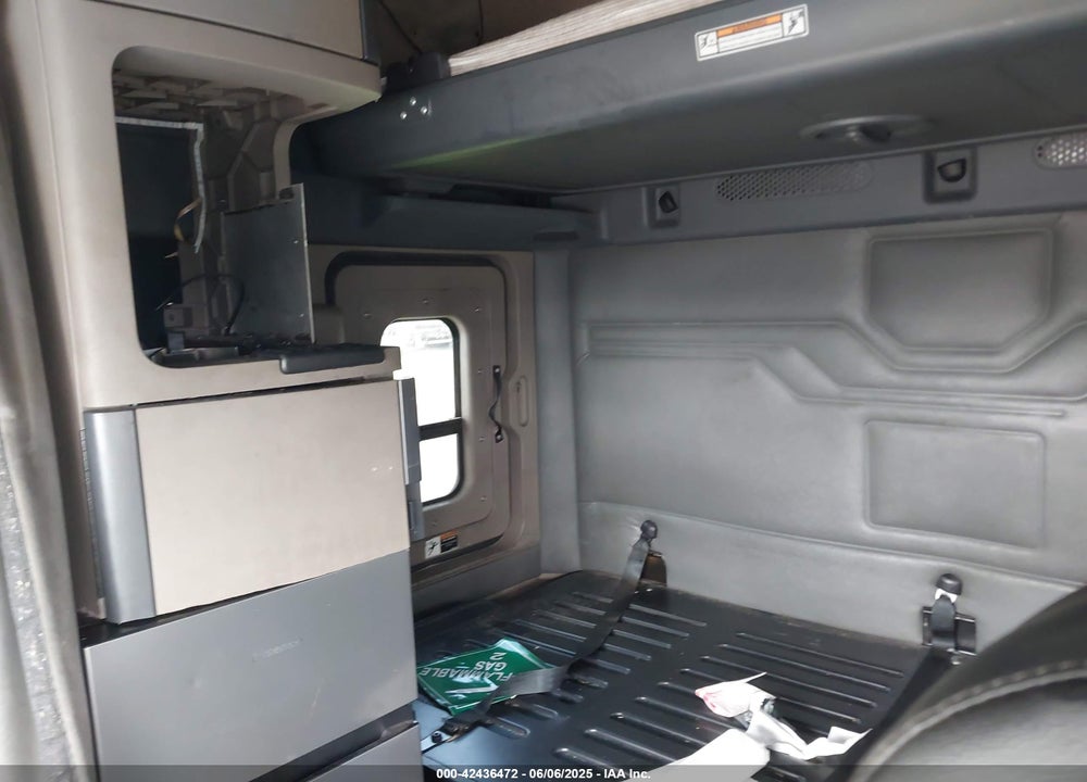 2013 FREIGHTLINER CASCADIA 125 --- VIN: 1FUJGLBG5DSBC0745