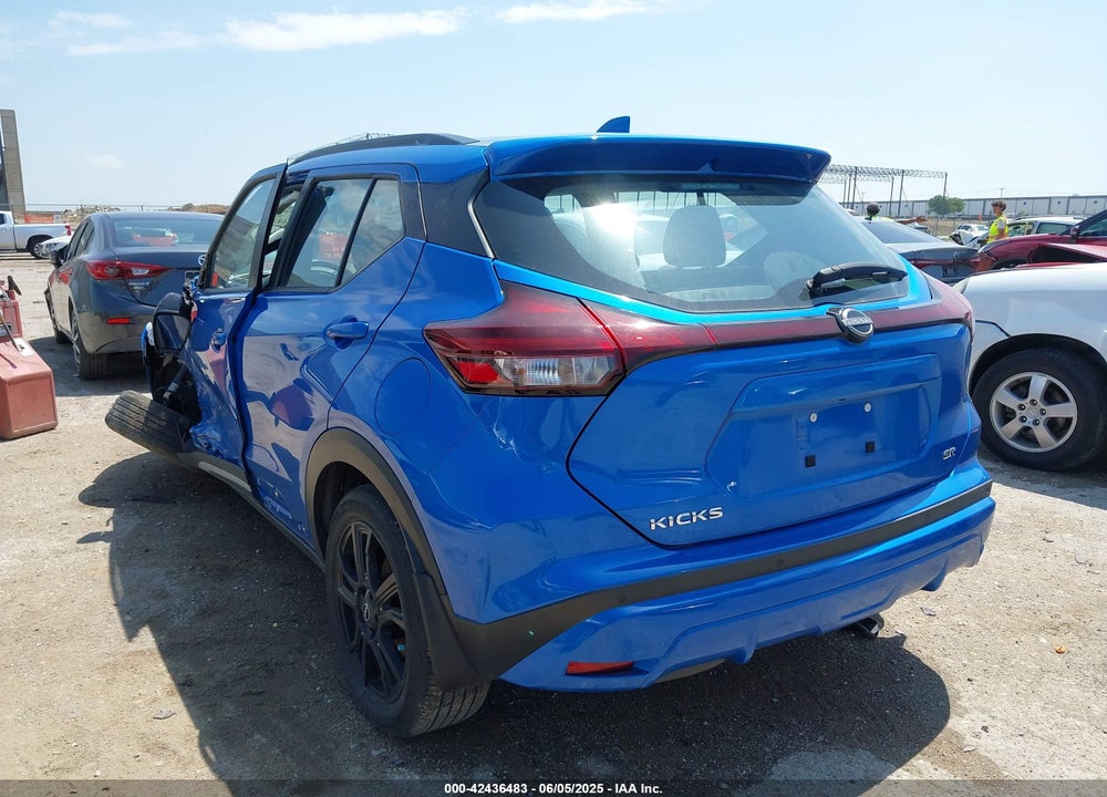 2023 NISSAN KICKS VIN: 3N1CP5DV6PL496417