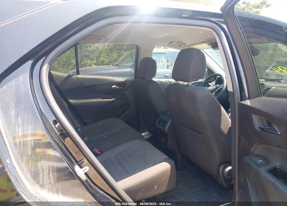 2023 CHEVROLET EQUINOX VIN: 3GNAXKEG7PL243150