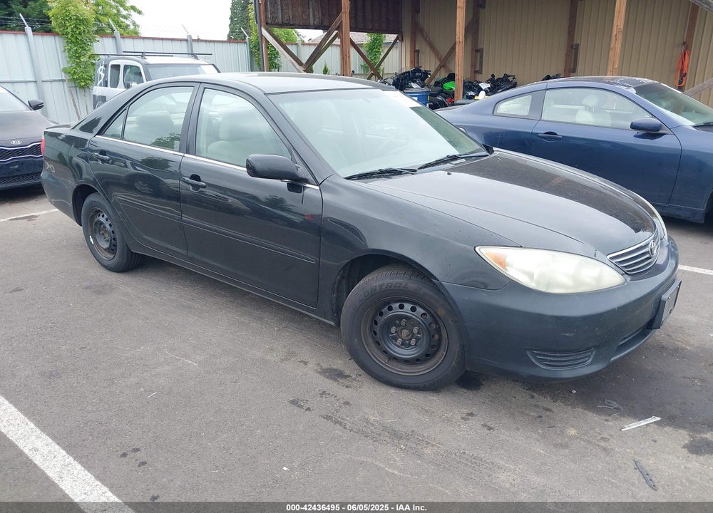 2005 TOYOTA CAMRY LE VIN: 4T1BE32K35U005795