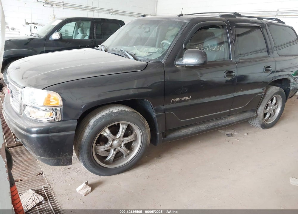 2004 GMC YUKON DENALI VIN: 1GKEK63U04J187973