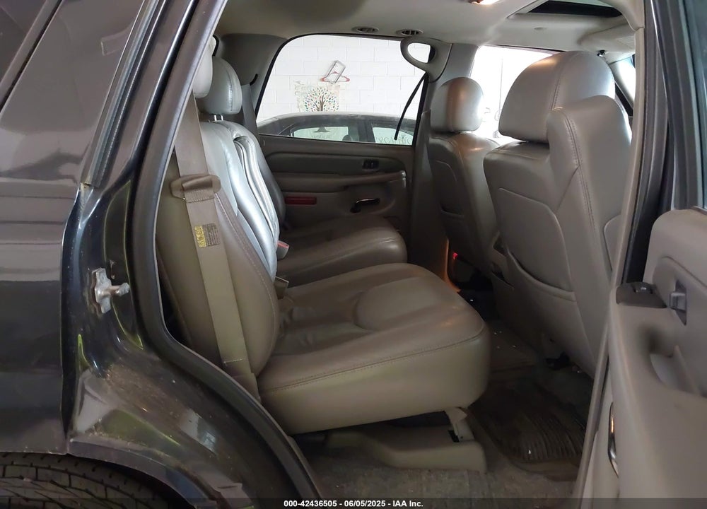 2004 GMC YUKON DENALI VIN: 1GKEK63U04J187973