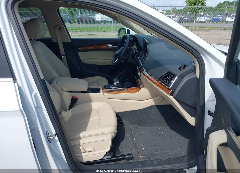 2023 AUDI Q5 VIN: WA1EAAFY9P2148081