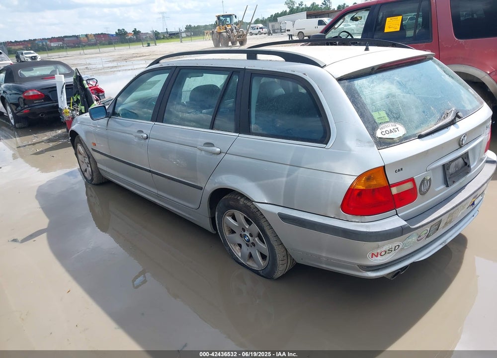 2001 BMW 325I VIN: WBAAW33441ET40207