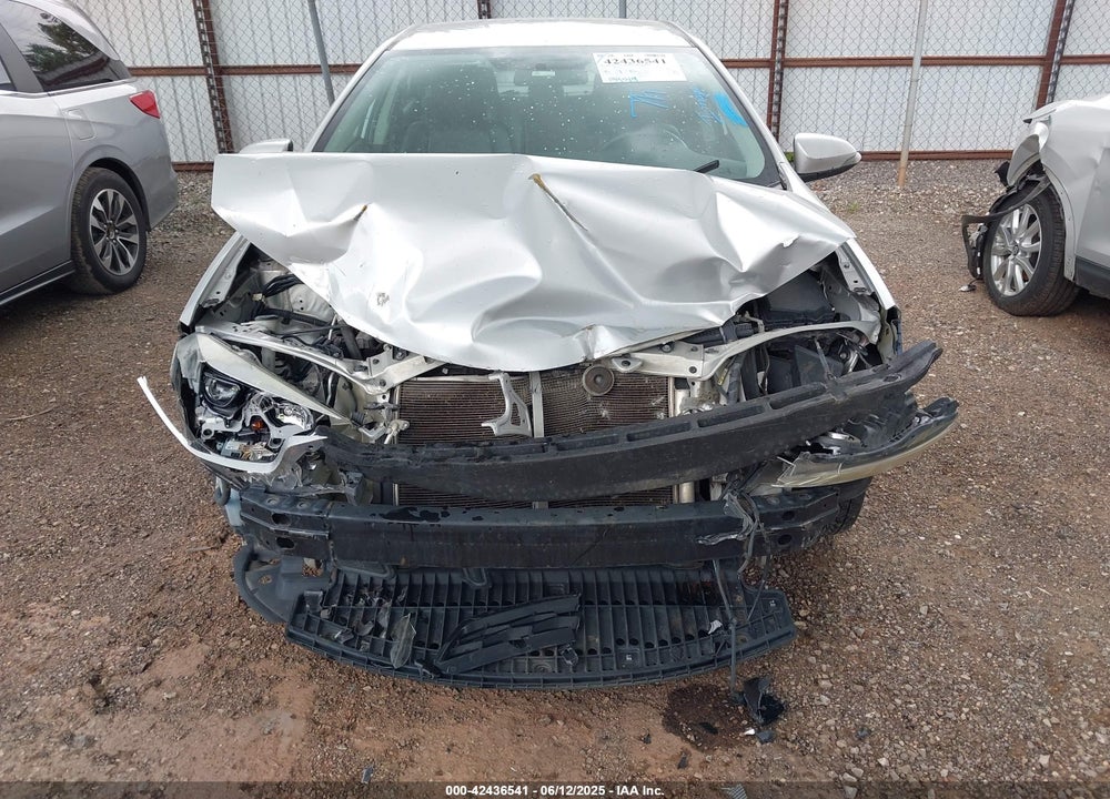 2016 TOYOTA COROLLA VIN: 5YFBURHE8GP501235