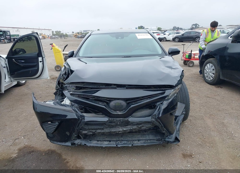 2019 TOYOTA CAMRY SE VIN: 4T1B11HK7KU210863