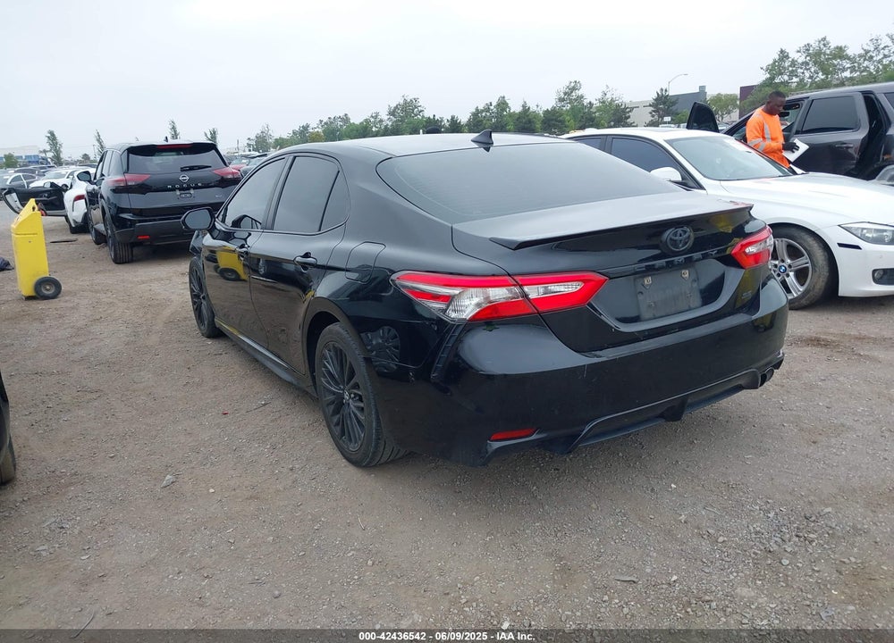 2019 TOYOTA CAMRY SE VIN: 4T1B11HK7KU210863