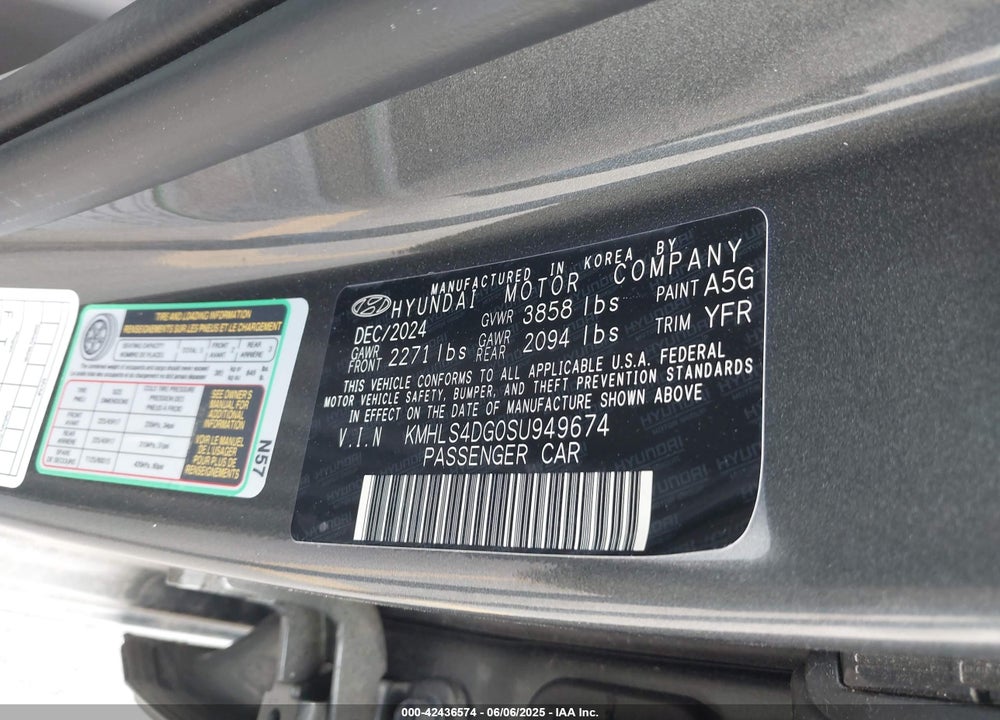 2025 HYUNDAI ELANTRA VIN: KMHLS4DG0SU949674