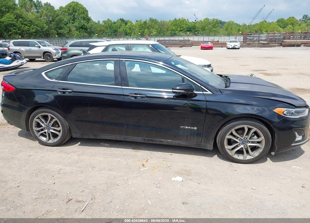 2019 FORD FUSION HYBRID VIN: 3FA6P0RU0KR260239