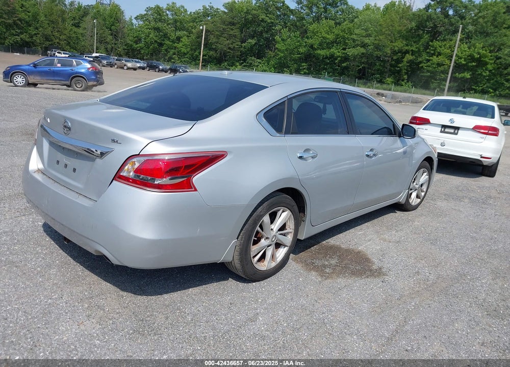 2013 NISSAN ALTIMA VIN: 1N4AL3AP7DN410608