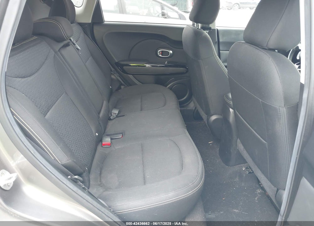 2016 KIA SOUL VIN: KNDJP3A55G7358904