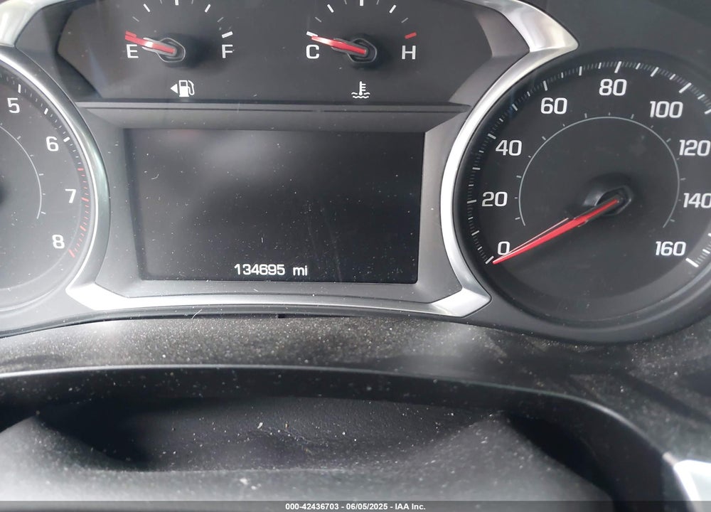 2018 CHEVROLET TRAVERSE VIN: 1GNEVGKW4JJ215143