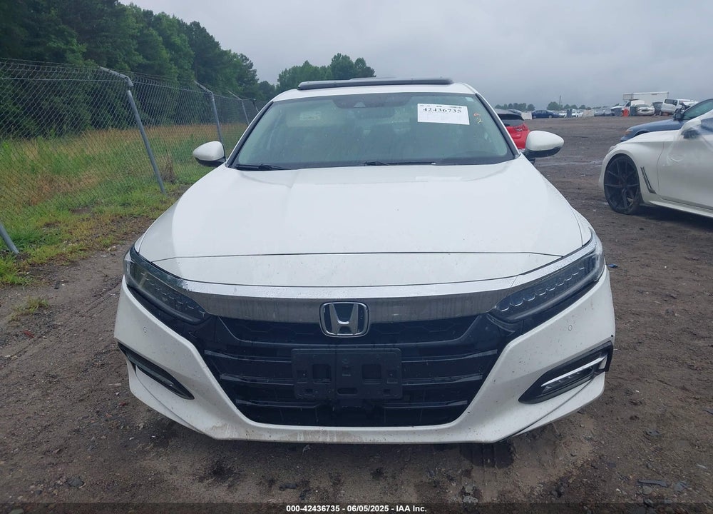 2018 HONDA ACCORD VIN: 1HGCV3F98JA002436