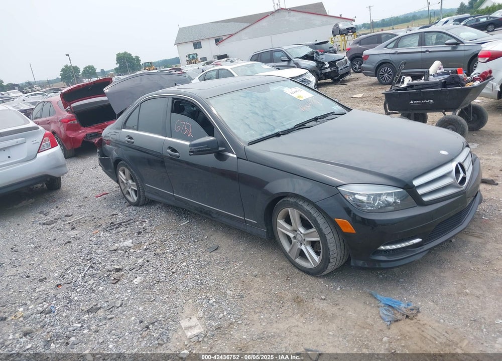 2011 MERCEDES-BENZ C 300 LUXURY 4MATIC/SPORT 4MATIC VIN: WDDGF8BB4BR177245