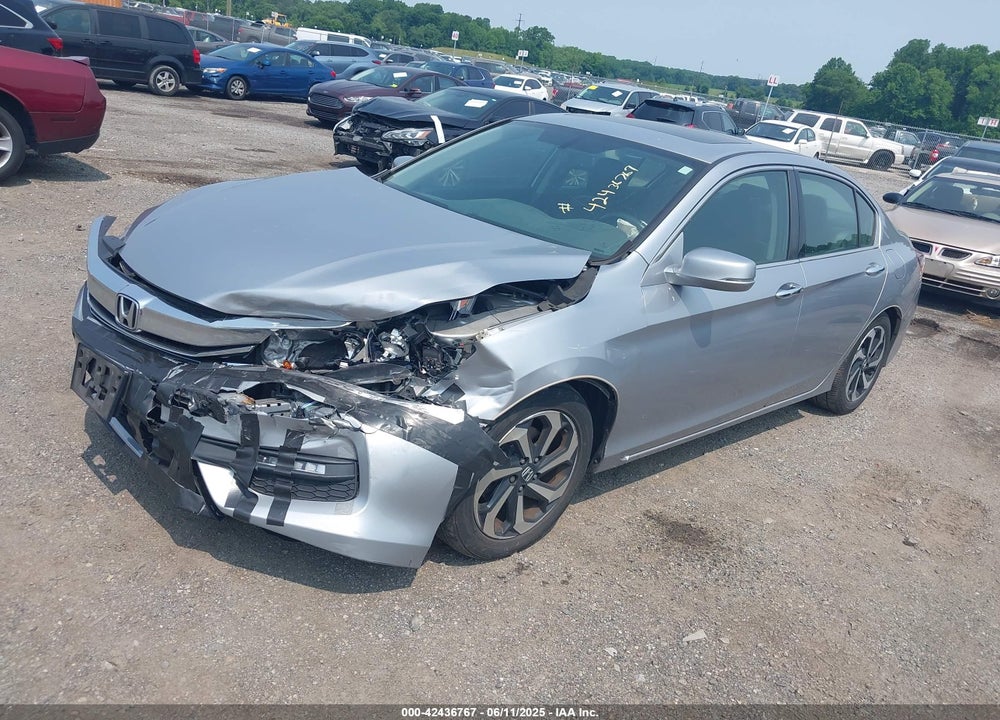 2016 HONDA ACCORD VIN: 1HGCR3F85GA022390