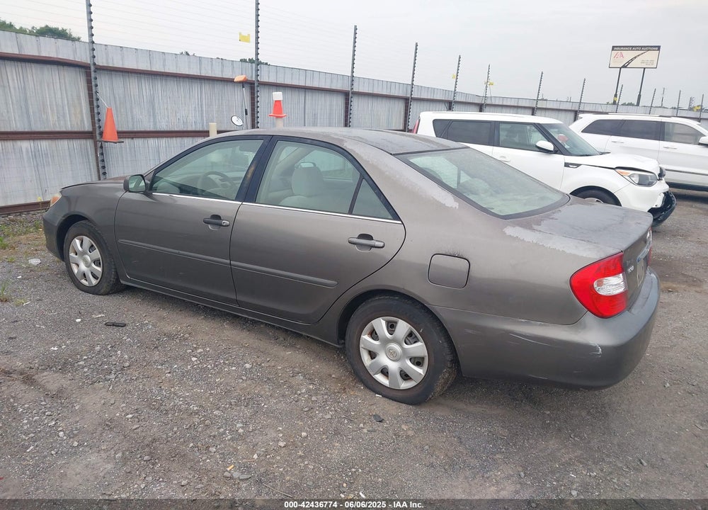 2004 TOYOTA CAMRY LE VIN: 4T1BE32K24U820391