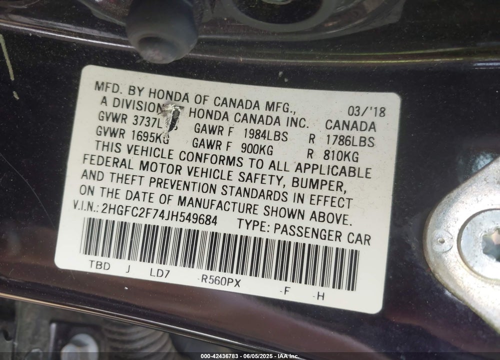 2018 HONDA CIVIC VIN: 2HGFC2F74JH549684