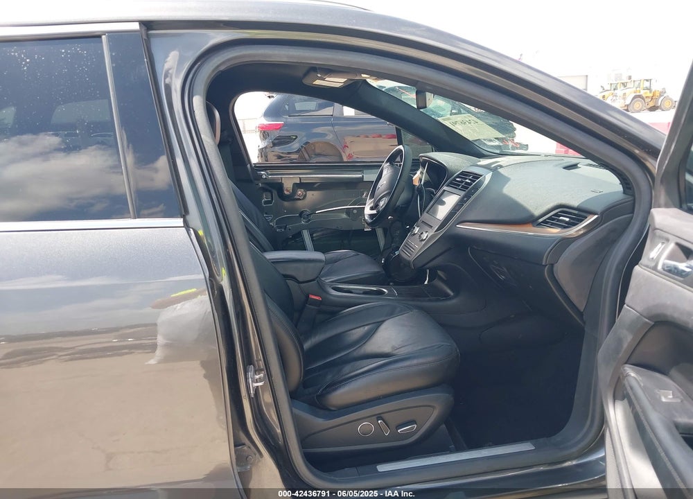 2017 LINCOLN MKC VIN: 5LMCJ2C92HUL71237