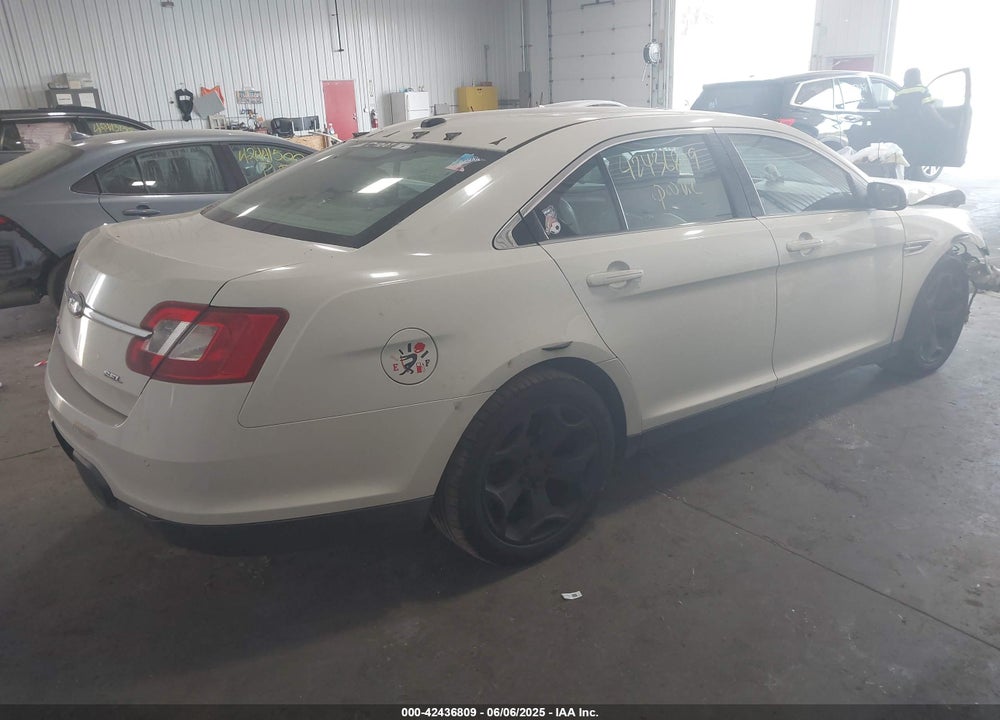 2010 FORD TAURUS SEL VIN: 1FAHP2EW9AG101088
