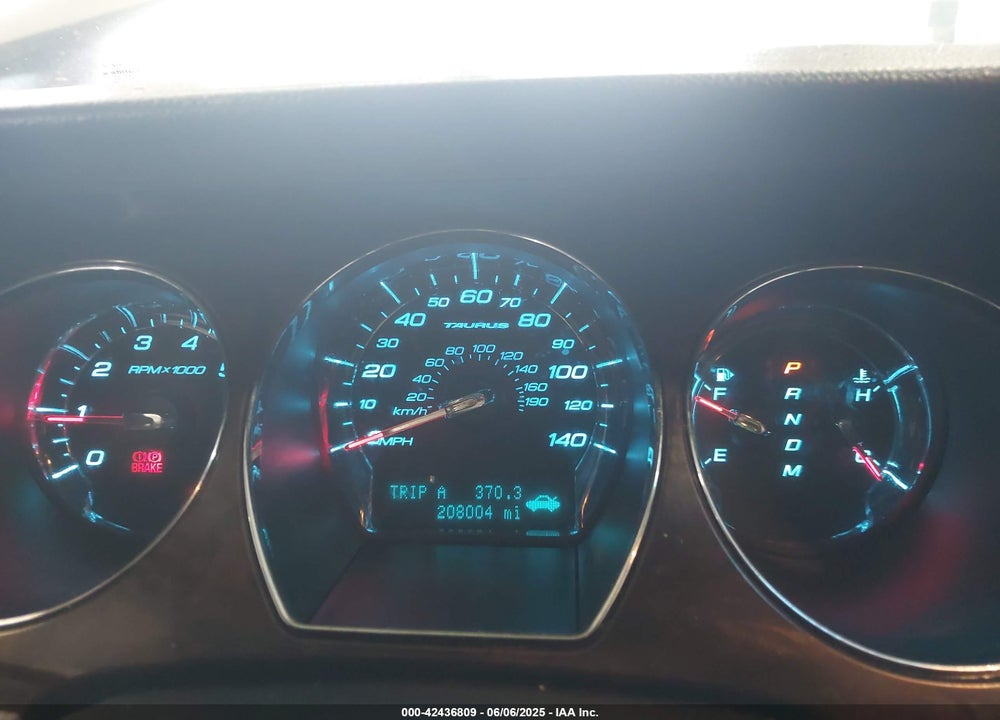 2010 FORD TAURUS SEL VIN: 1FAHP2EW9AG101088