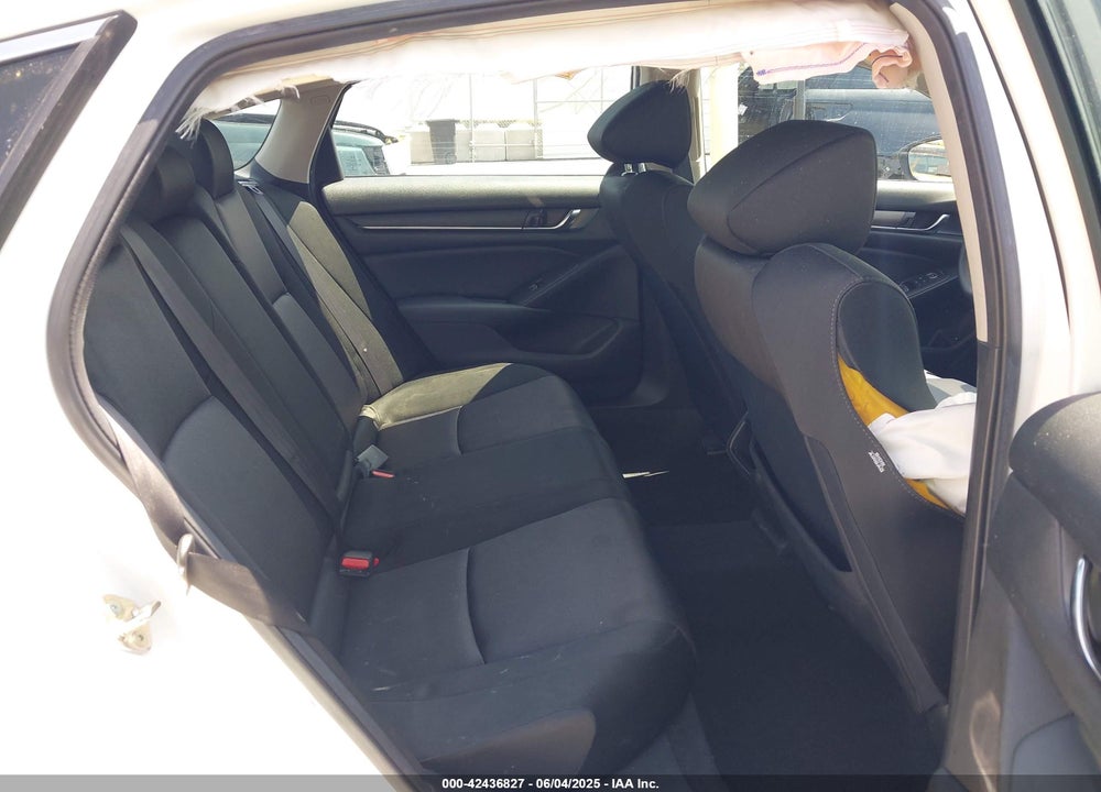2019 HONDA ACCORD VIN: 1HGCV1F11KA067550