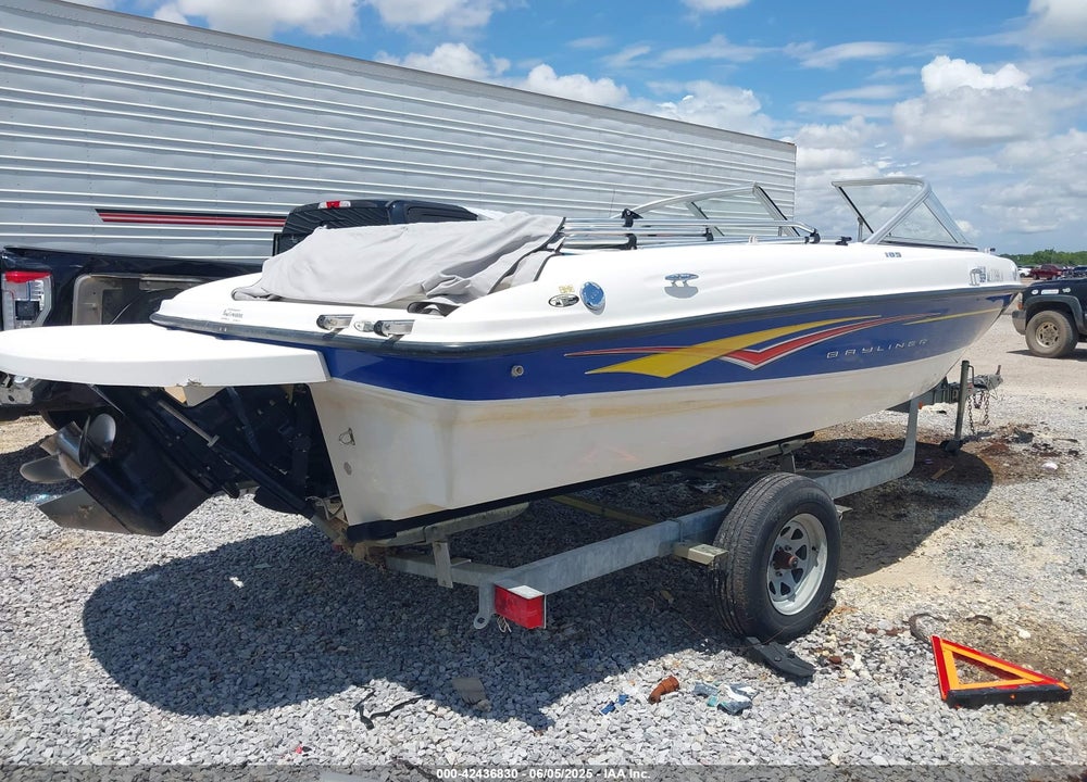2007 BAYLINER CRUISER VIN: BBBD17CSH607