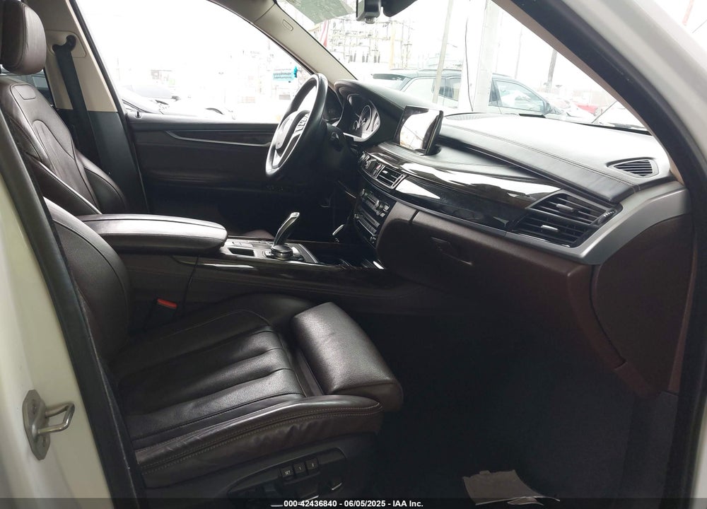 2015 BMW X5 XDRIVE35I VIN: 5UXKR0C54F0P05011