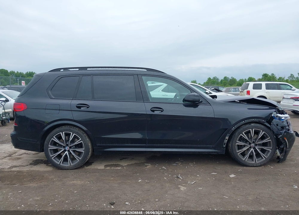 2022 BMW X7 VIN: 5UXCX6C06N9M67271