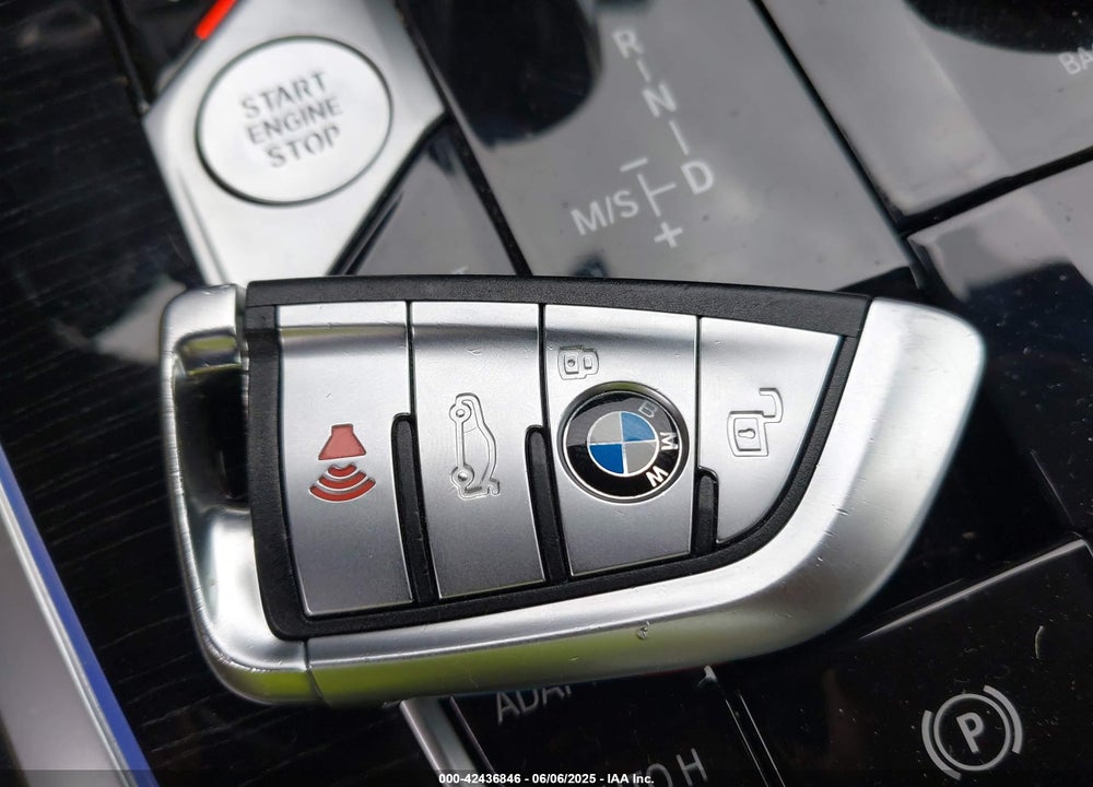 2022 BMW X7 VIN: 5UXCX6C06N9M67271