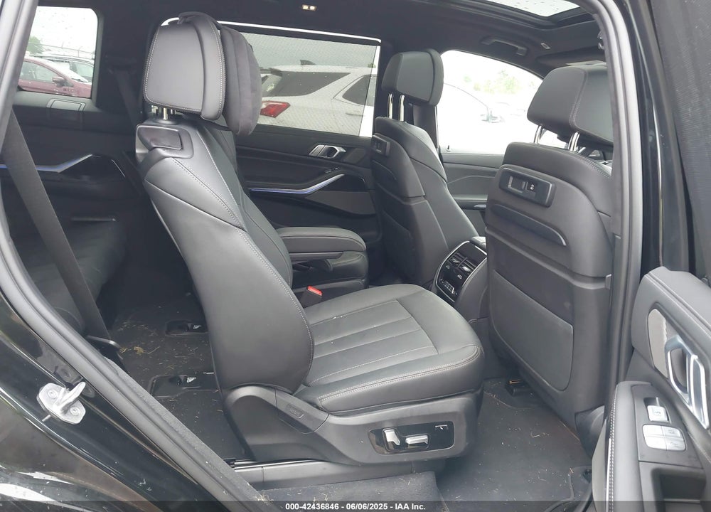 2022 BMW X7 VIN: 5UXCX6C06N9M67271