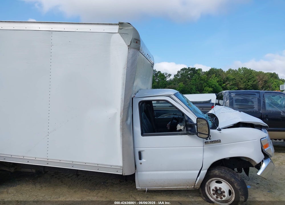 2022 FORD E-350 CUTAWAY VIN: 1FDWE3FK8NDC31472