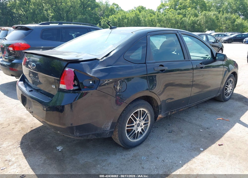 2011 FORD FOCUS SE VIN: 1FAHP3FN6BW205038