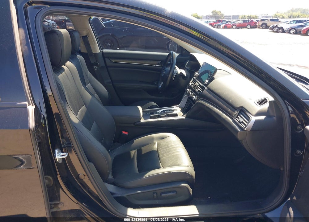 2022 HONDA ACCORD HYBRID EX-L VIN: 1HGCV3F58NA019403