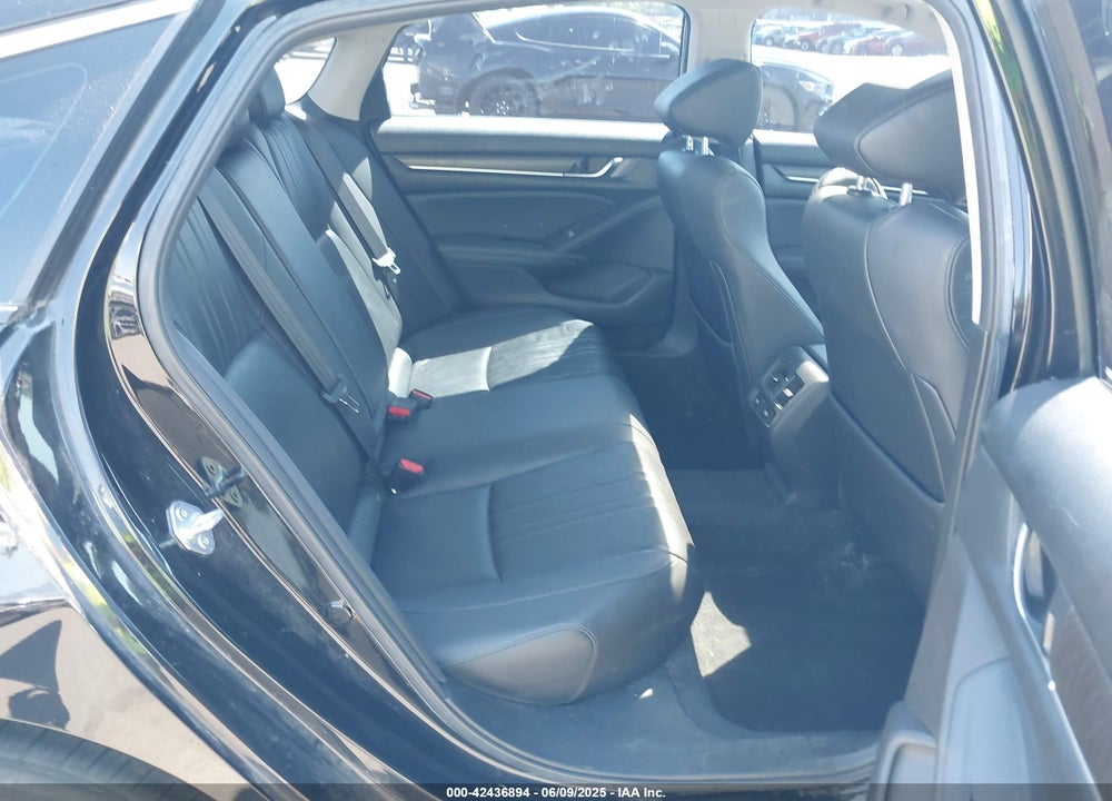 2022 HONDA ACCORD HYBRID EX-L VIN: 1HGCV3F58NA019403