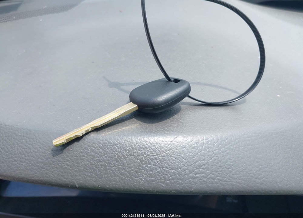 2010 TOYOTA CAMRY LE VIN: 4T1BF3EK8AU080429